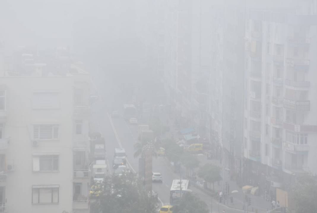 Antalya kayboldu. Sabah saatlerinde bastırdı - Resim: 3